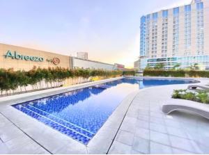 emerin suites @ Aeon Towers