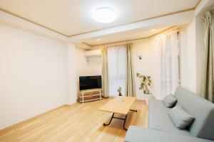 Hotaku House Akihabara #HO1