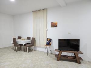 Apartman MAJ