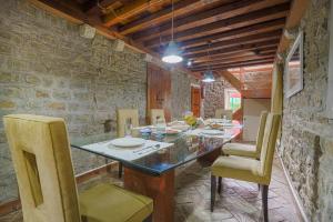SaffronStays Kasauli Estate