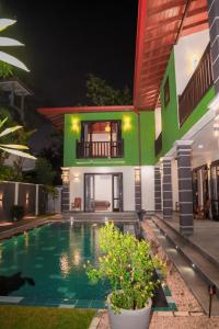 IBSON Villa - 02 Hikkaduwa with 4 Bedrooms & Salt Water Swimming Pool