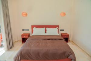 IBSON Villa - 02 Hikkaduwa with 4 Bedrooms & Salt Water Swimming Pool