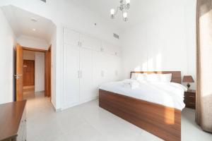 StoneTree - Fully Furnished 1BR near Metro Station