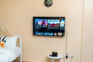 Ngara Budget Studio7B 1KM to CBD and Museum ZERO7TWELVE SEVENZERO6EIGHT 60