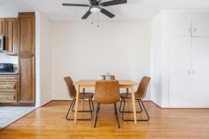 Sherman Oaks 1BR w Pool Gym Lounge nr TJ WF LAX-462