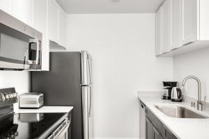 Redondo Beach 1BR w Pool Gym WD nr Beach LAX-614