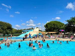 Campings Grands mobil-homes 4 chambres clim-parking privees-possibilite d'accueil jusqu'a 20 voyageurs-Siblu : photos des chambres