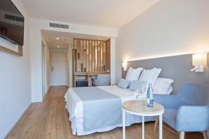 Standard Double Room (2 Adults) room in Hotel Best Terramarina