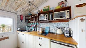 E41 Silver Mist, Riviere Towans