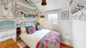 E41 Silver Mist, Riviere Towans