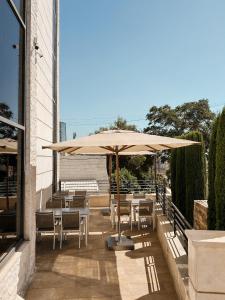 Celino Hotel