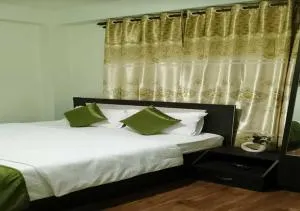 Rolyda Guest House - Umran