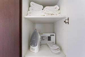 StoneTree - Unique 1BR Apartment in JLT