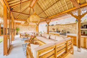 Villa Tango - New Luxurious 7BDR Prime Location