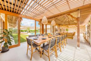 Villa Tango - New Luxurious 7BDR Prime Location