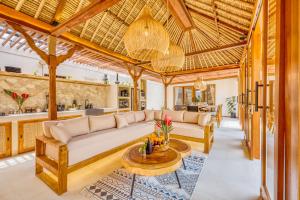 Villa Tango - New Luxurious 7BDR Prime Location