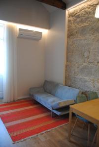 Gaia Loves You - Ponte D. Luis