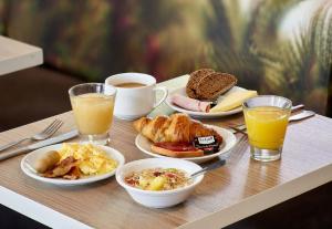 Hotels B&B HOTEL Paris Grand Roissy CDG Aeroport 4 etoiles : photos des chambres