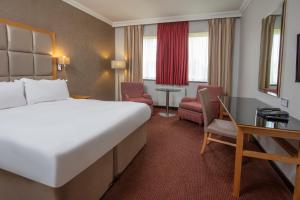 Standard Double Room room in Stratford Manor - QHotels