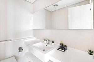 StoneTree - Fabulous 1BR Apartment in Dubai Marina