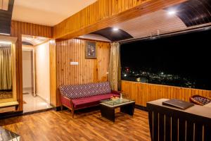 Poppys Pleasant Stay