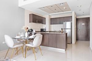 StoneTree - Modern 1 BR Apartment in Dubai Marina