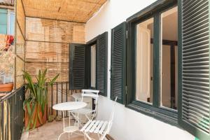 Piede Charming Apartment