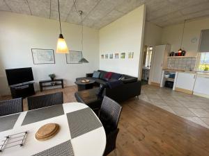 Skærven Beachfront Apartments and Cottage