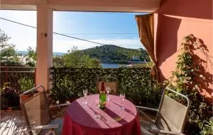 3 Bedroom Stunning Home In Modric - Rovanjska