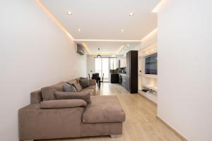 Stylish 2 bedroomed apartment Gzira (UPDATED PICS)