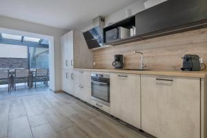 Maisons de vacances A 50m de la plage, jolie maison pour 8 : photos des chambres