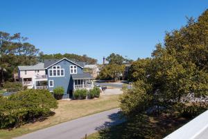 Soundside, Community Amenities, Sun Decks, 327, Footprints by the Sound