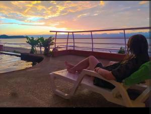 Arena y Mar Arco Iris