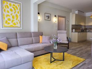 Apartment Marina, two bedrooms - 4hvězdičkové hotely ve městě Tivat