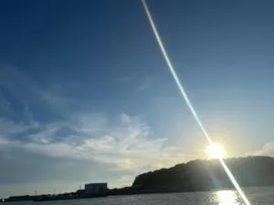 海近くの古民家。1グループ貸切。ペット可。海水浴、釣りの拠点に、仲間と過ごす場所に。プロジェクター有 - Suzuka