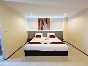 STAYHERE@AIRPORT SERVICE APARTMENT