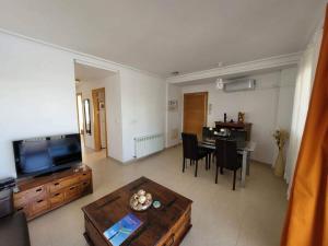 Belle vue sur la piscine