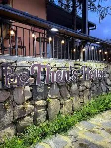 THEN'S HOUSE Y TÝ - Jinping