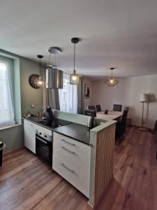 Maison de ville le 101 - 3 chambres - garage