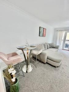 2 Bed Luxury Apt in Gravesend