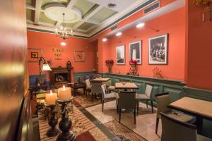 City Hotel Apollonion Euritania Greece