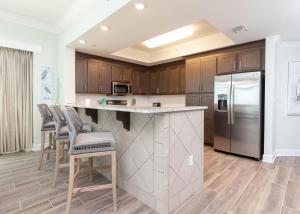 Phoenix Gulf Towers 2301 condo