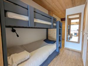 Appartement rénové 2023 au centre de La Clusaz avec balcon, garage, et accès facile aux pistes - FR-1-459-178
