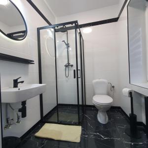 POKOJE & NOCLEGI deGórska