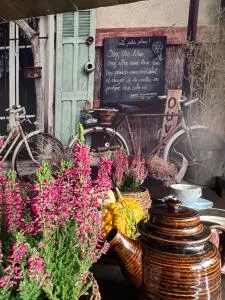 Malinowa Chatka - Lipowiec Malinowa Chatka - Lipowiec