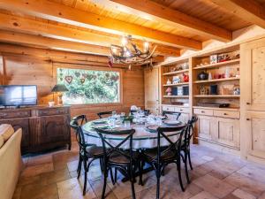 Chalet haut standing 14p proche remontées avec ascenseur - FR-1-754-8