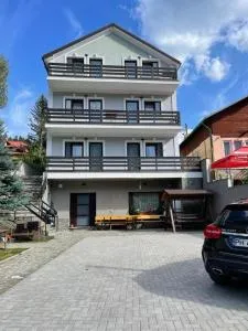 Hygge House - Poiana Ţapului