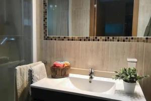 Playa y Piscina en Nigrán