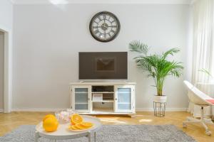 Quiet place next to Old town