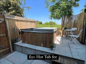 Bay Cottage, Hot Tub